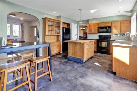 283 Appletree Point Burlington VT 05408