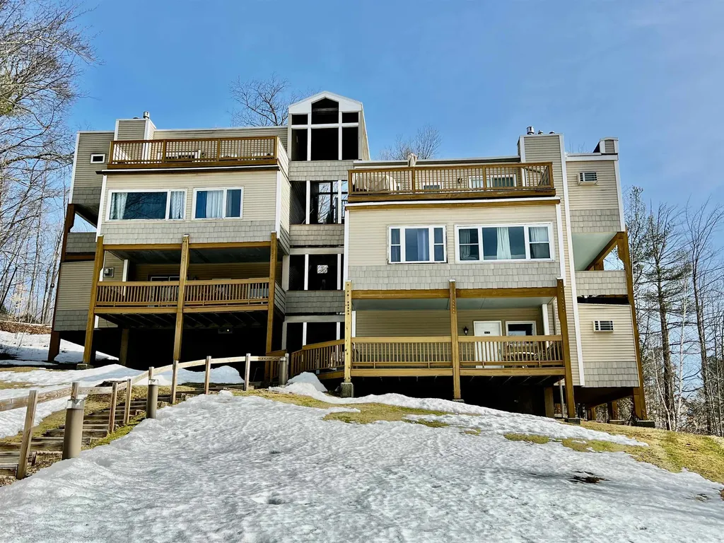 230 Mountainside Drive Stowe VT 05672