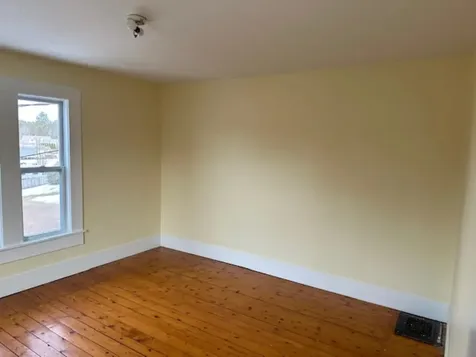 18 Summer Street Swanzey NH 03446