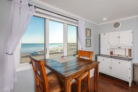 407 Ocean Boulevard Hampton NH 03842