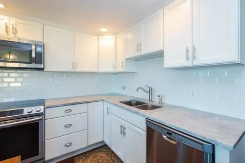 407 Ocean Boulevard Hampton NH 03842