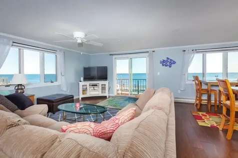 407 Ocean Boulevard Hampton NH 03842