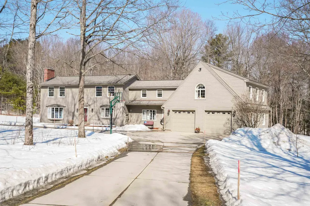 5 Apple Hill Road Sunapee NH 03782