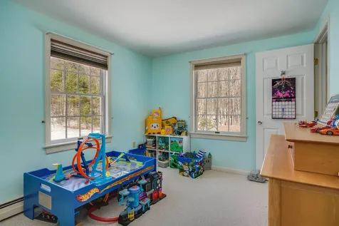 5 Apple Hill Road Sunapee NH 03782