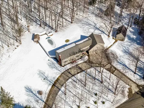 5 Apple Hill Road Sunapee NH 03782