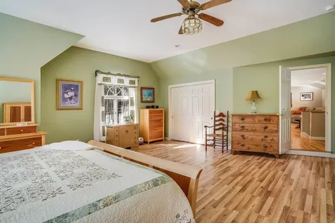 5 Apple Hill Road Sunapee NH 03782