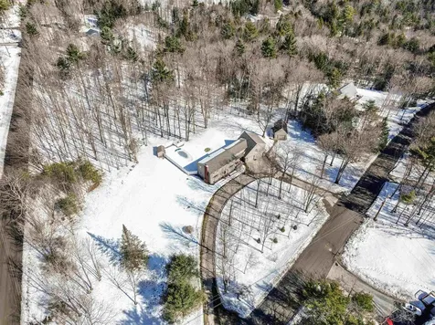 5 Apple Hill Road Sunapee NH 03782