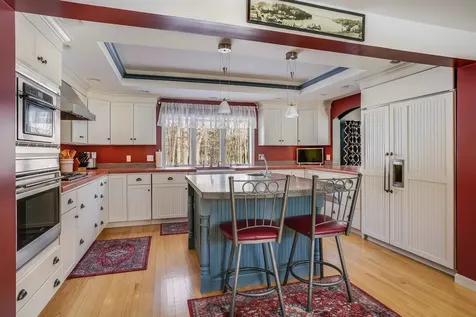 5 Apple Hill Road Sunapee NH 03782