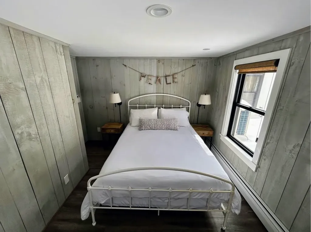 294 Green Peak Orchard S Dorset VT 05251