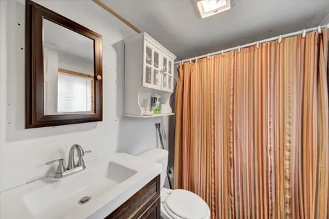 118 Lindale Circle Middlebury VT 05753