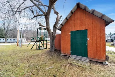 118 Lindale Circle Middlebury VT 05753