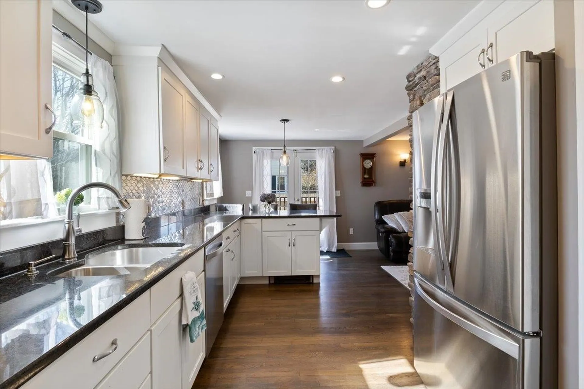 32 Elmview Circle Dover NH 03820
