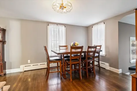 32 Elmview Circle Dover NH 03820