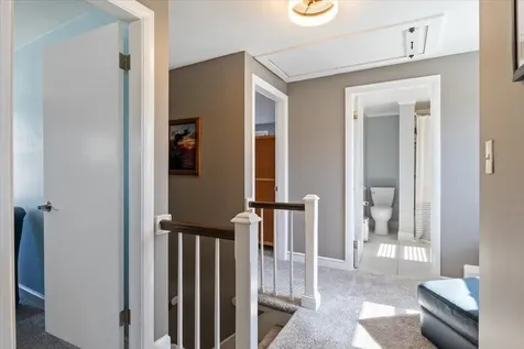 32 Elmview Circle Dover NH 03820