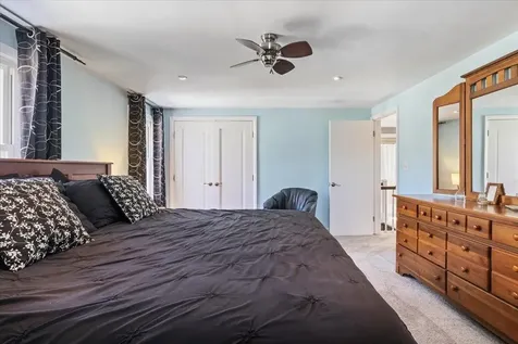 32 Elmview Circle Dover NH 03820
