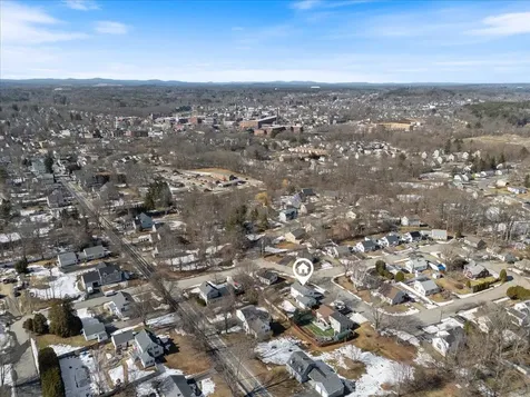 32 Elmview Circle Dover NH 03820