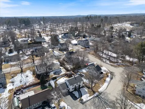 32 Elmview Circle Dover NH 03820