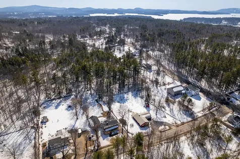 17 Waumbeck Road Wolfeboro NH 03894