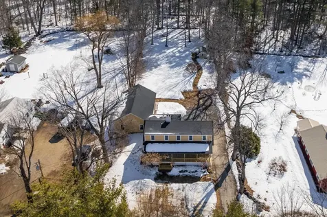 17 Waumbeck Road Wolfeboro NH 03894