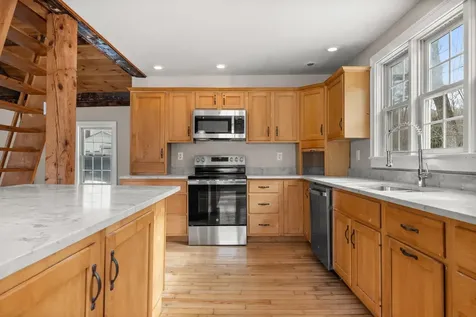17 Waumbeck Road Wolfeboro NH 03894