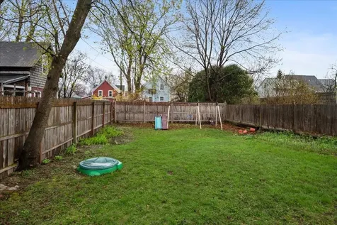 77 Manhattan Drive Burlington VT 05401