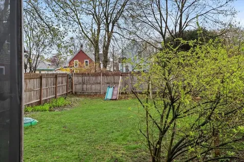 77 Manhattan Drive Burlington VT 05401