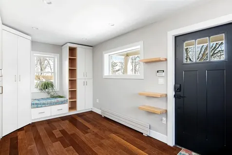 77 Manhattan Drive Burlington VT 05401