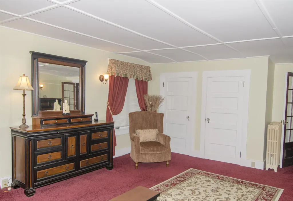 329 Caswell Avenue Derby VT 05830