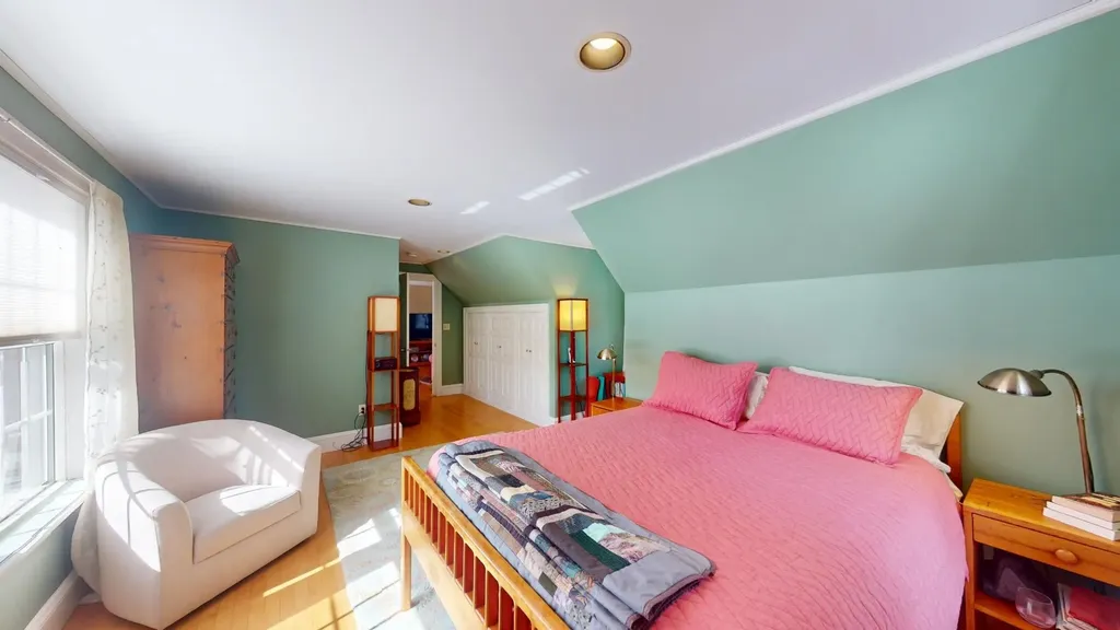 139 Hopkinton Road Concord NH 03301