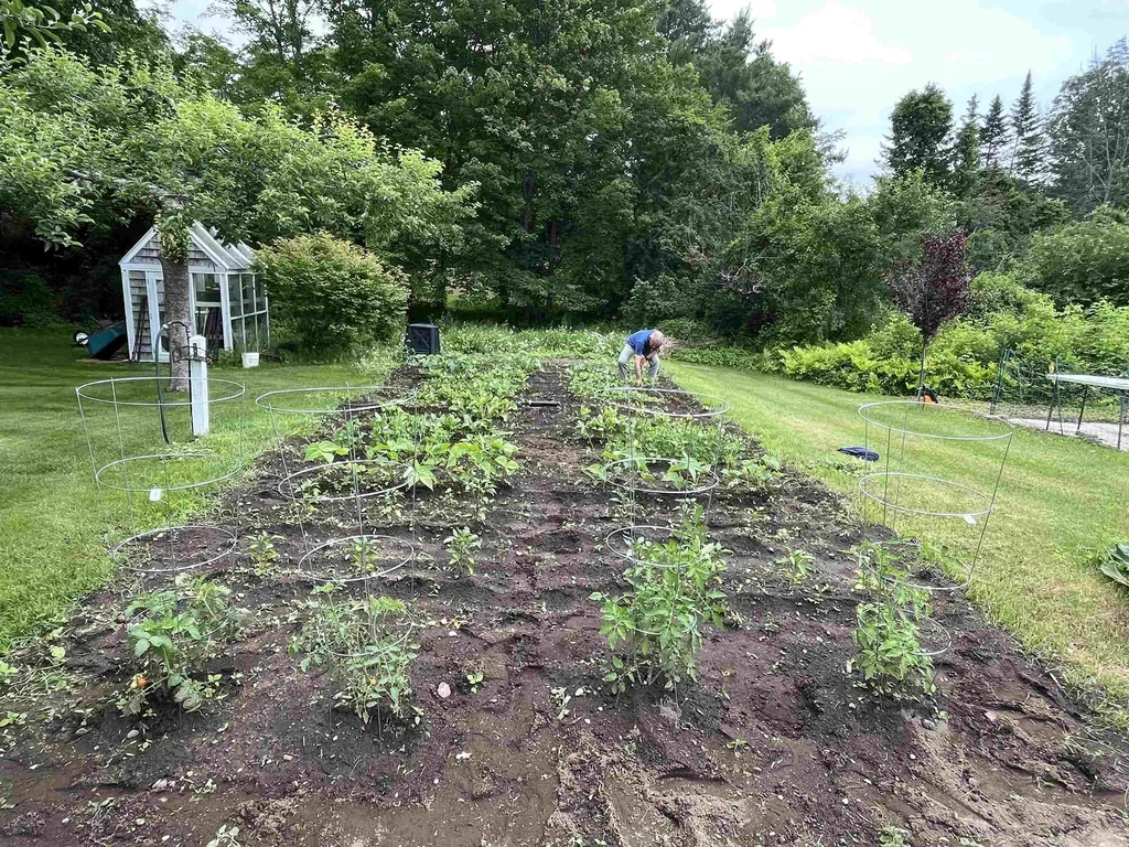 139 Hopkinton Road Concord NH 03301