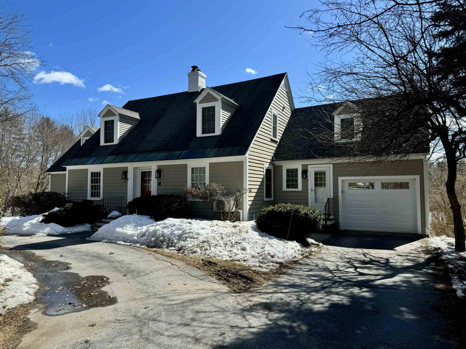 139 Hopkinton Road Concord NH 03301