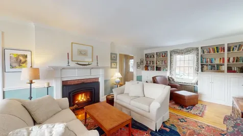 139 Hopkinton Road Concord NH 03301