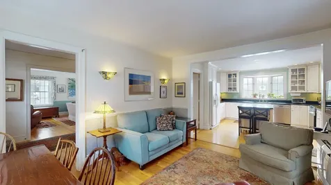 139 Hopkinton Road Concord NH 03301
