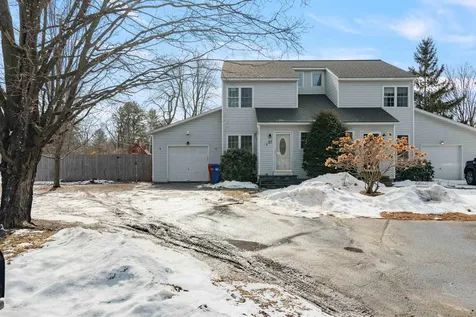17 Grey Birch Drive Colchester VT 05446