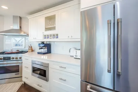 11 Epping Avenue Hampton NH 03842