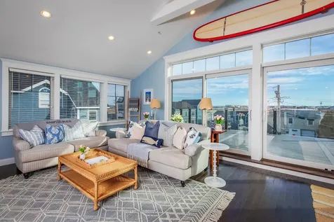11 Epping Avenue Hampton NH 03842