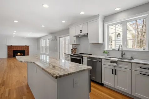 23 Maiden Lane Bedford NH 03110