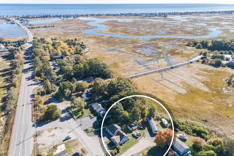 304 South Main Street Seabrook NH 03874