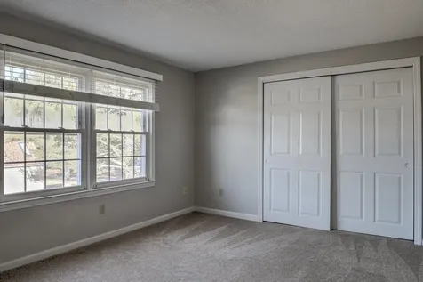 30 Stonehouse Lane Keene NH 03431