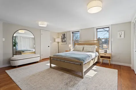 497 Sherburne Road Portsmouth NH 03801