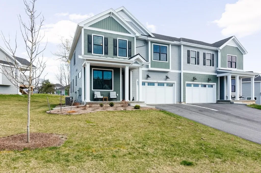 92 Elmore Street Shelburne VT 05482