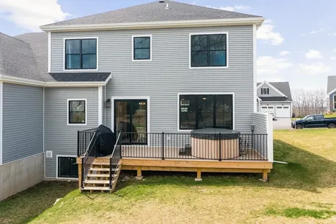 92 Elmore Street Shelburne VT 05482