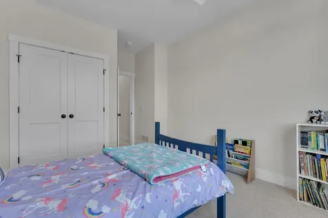 92 Elmore Street Shelburne VT 05482
