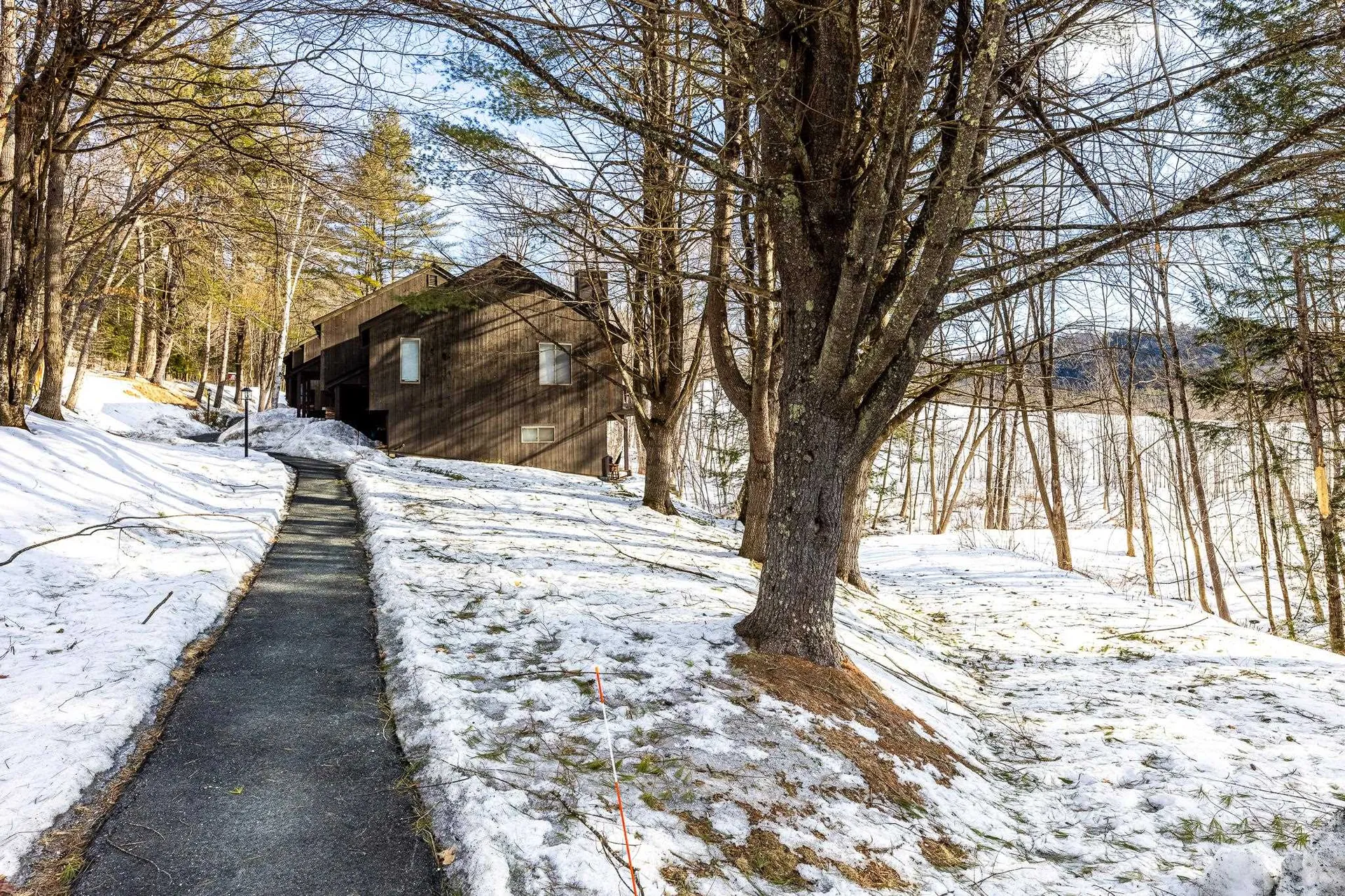 401 Old Quechee Road Hartford VT 05059