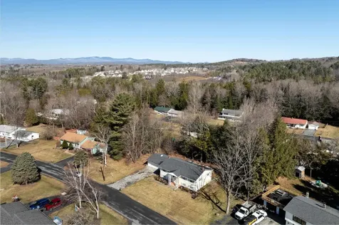 10 Spruce Lane Barre Town VT 05641