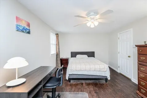 47 Olde Country Village Road Londonderry NH 03053