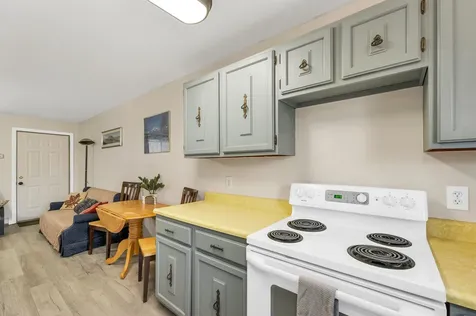 42 Wylie Court Conway NH 03860
