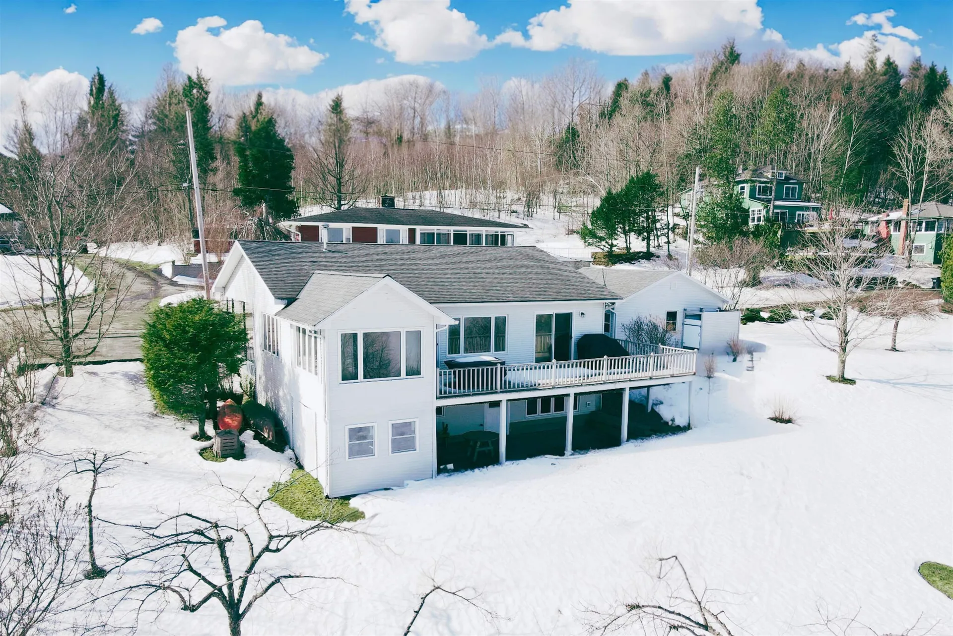 362 Farrant Street Newport City VT 05855