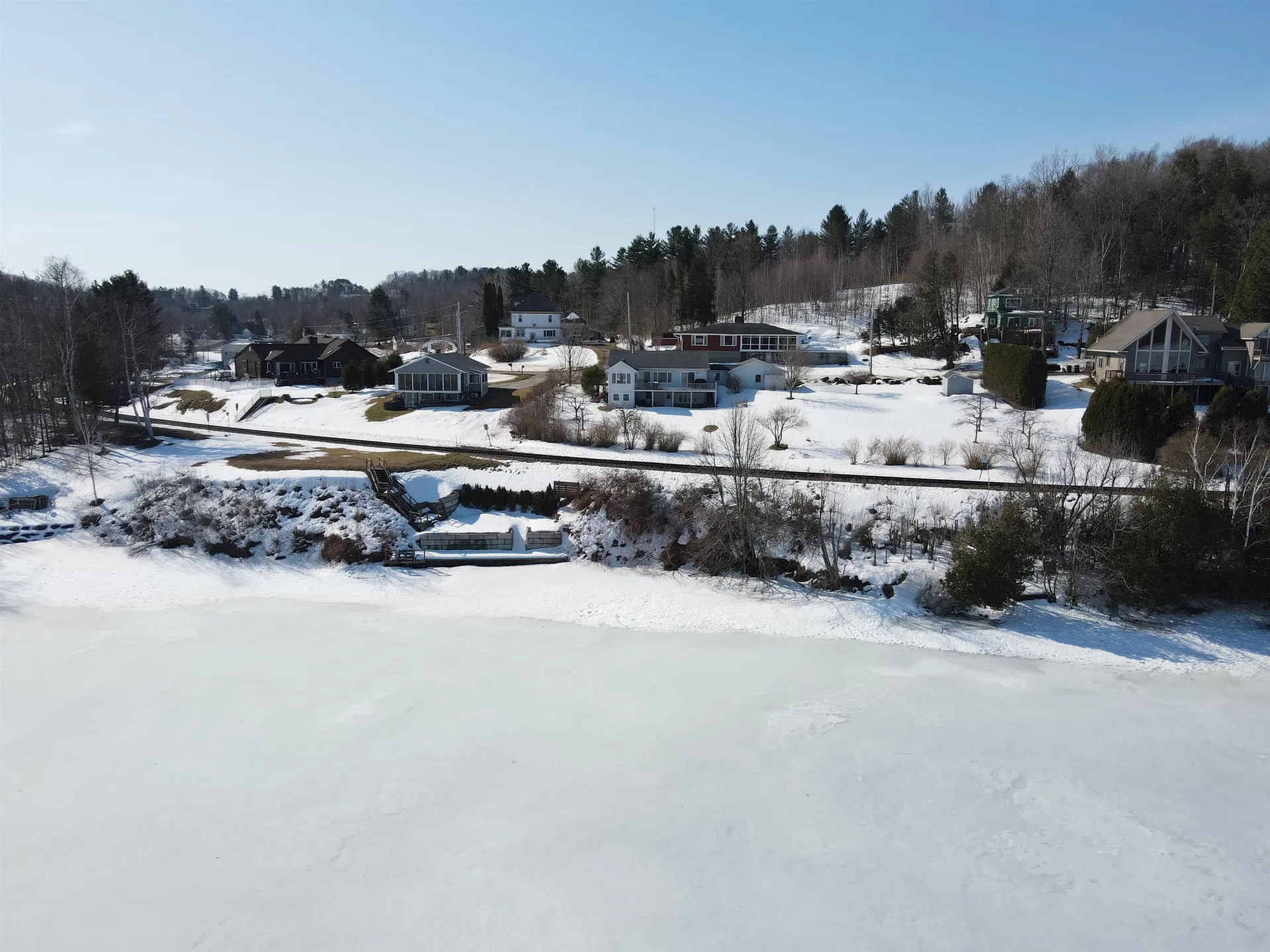 362 Farrant Street Newport City VT 05855