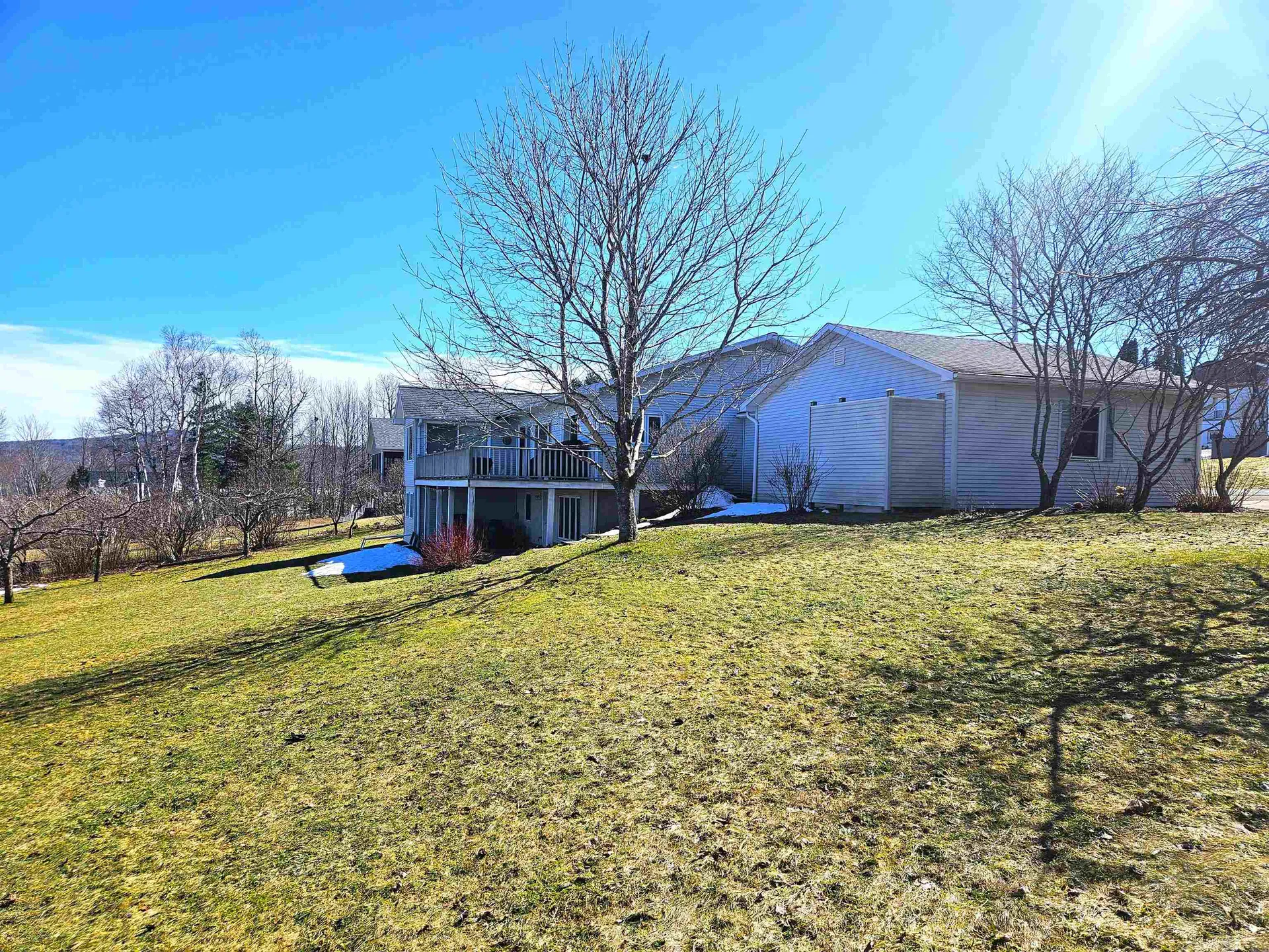 362 Farrant Street Newport City VT 05855